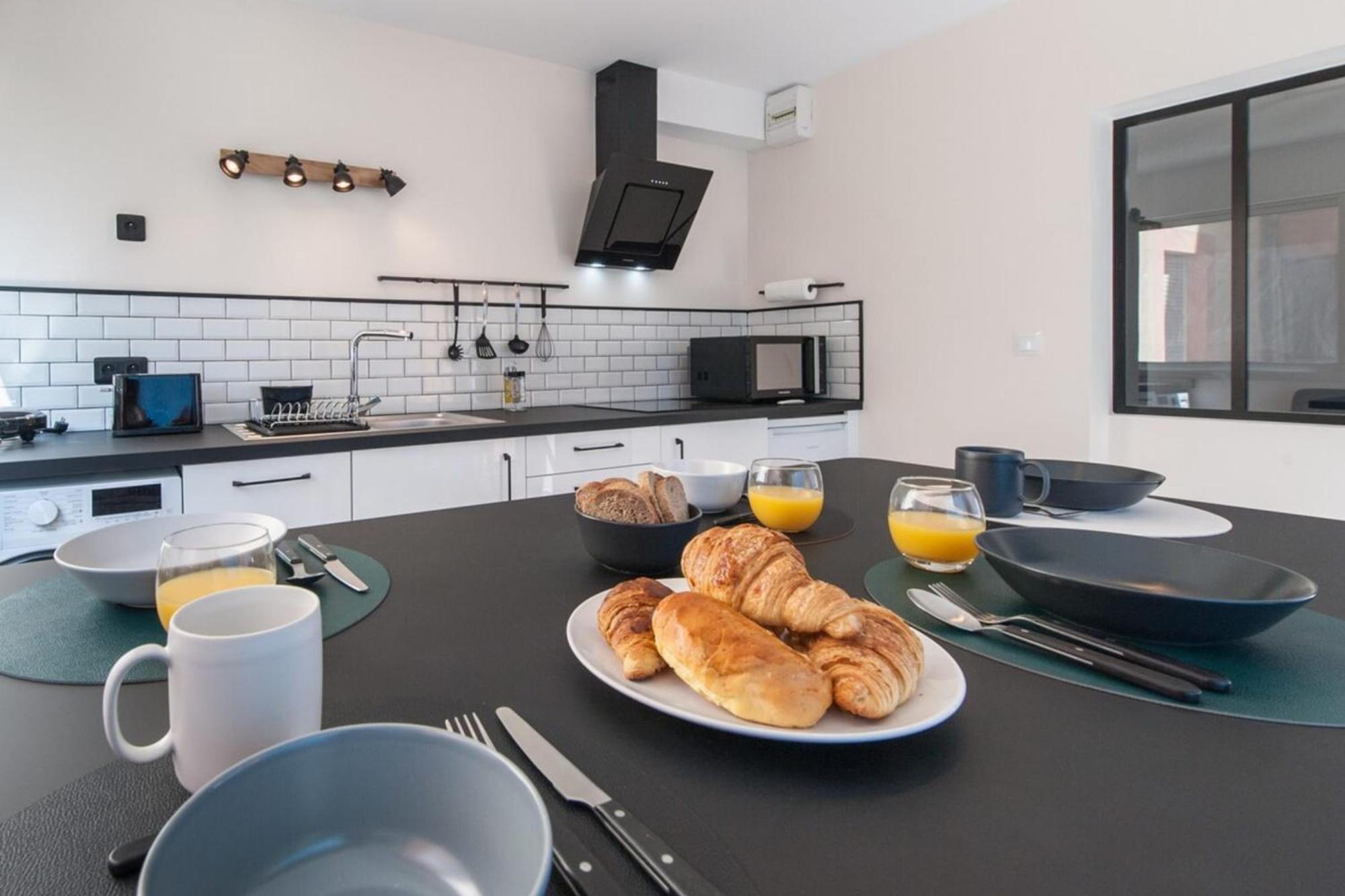 Apartament Cosy La Baie Des Anges - Plage La Ciotat - Classe 3 Etoiles Zewnętrze zdjęcie