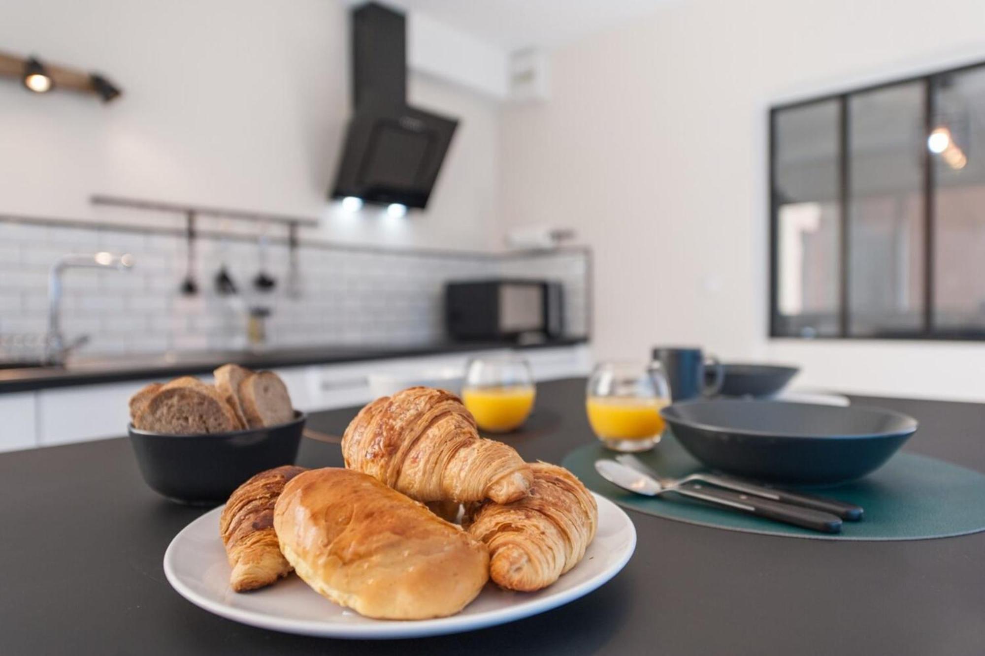 Apartament Cosy La Baie Des Anges - Plage La Ciotat - Classe 3 Etoiles Zewnętrze zdjęcie